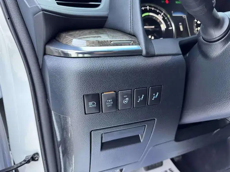 2021 Alphard Crown Hybrid 2.5L HV Premium Edition — миниатюра 26