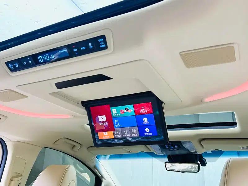 2020 Alphard Hybrid 2.5L HV Premium Edition — миниатюра 11