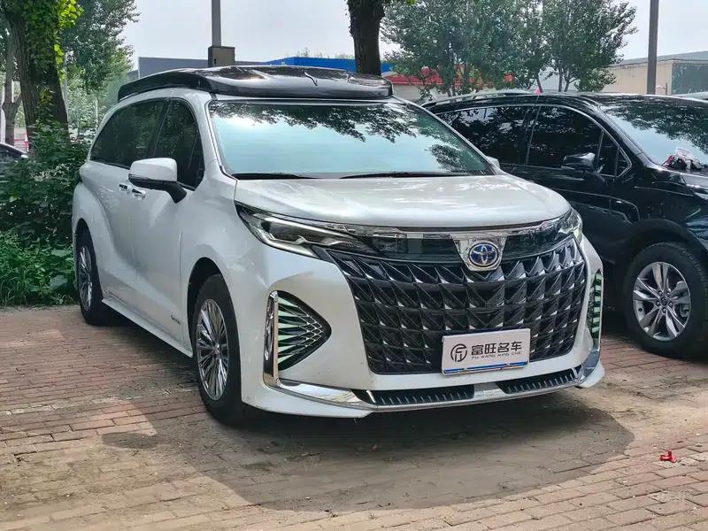 2024 Civic 2.5L Automatic Front-Wheel Drive 7-Seater Factory Custom Edition — миниатюра 3