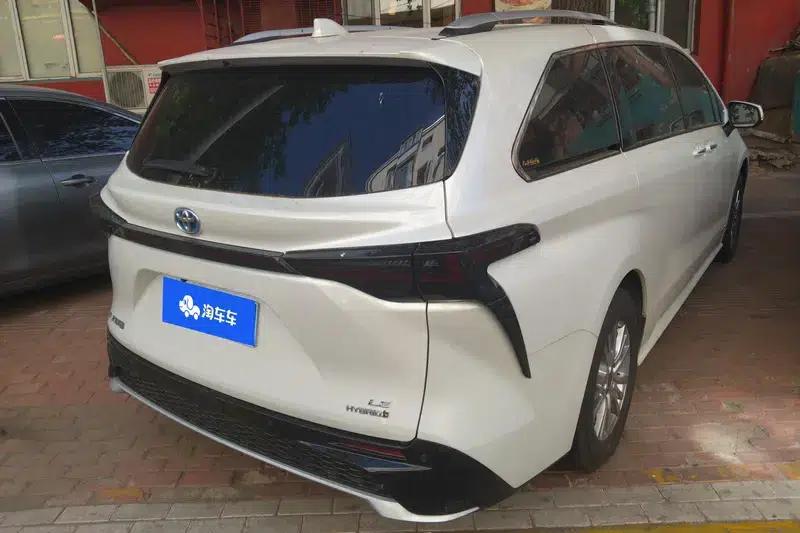 Sena 2023 Hybrid 2.5L Comfort Edition — миниатюра 3