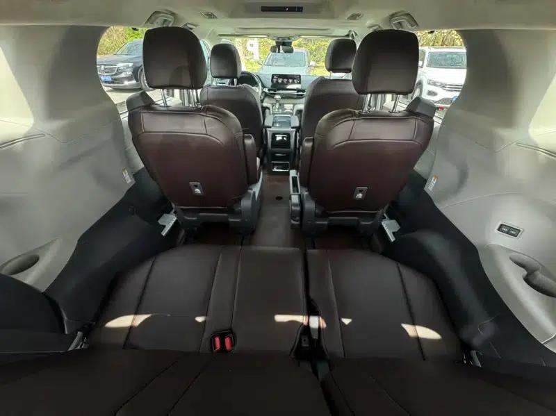 Sena 2021 2.5L Hybrid Comfort Edition — миниатюра 17