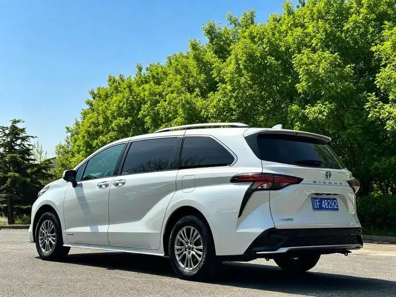 Sena 2021 2.5L Hybrid Comfort Edition — миниатюра 4