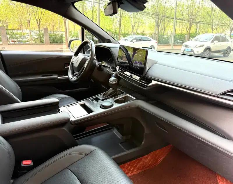 Cena 2021 2.5L Hybrid Platinum Edition — миниатюра 6