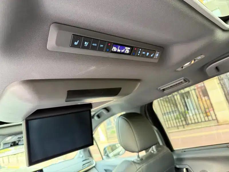 Cena 2021 2.5L Hybrid Platinum Edition — миниатюра 9