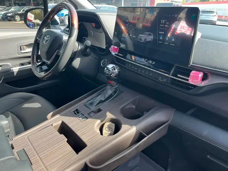 2024 Sena Hybrid 2.5L AWD Premium Edition — миниатюра 20