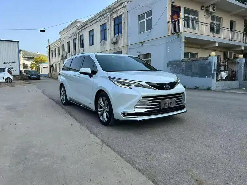 Sena 2023 Hybrid 2.5L Platinum Edition — миниатюра 3