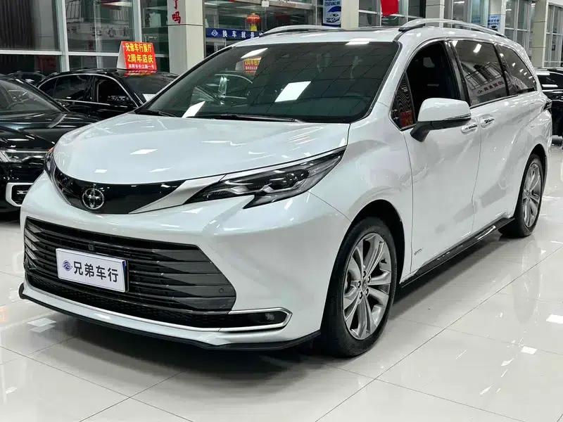Sena 2024 Hybrid 2.5L Premium Edition — миниатюра 1