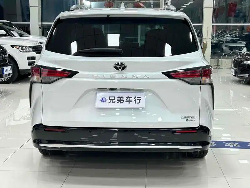 Sena 2024 Hybrid 2.5L Premium Edition — миниатюра 3