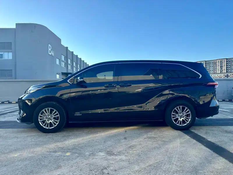 Sena 2021 2.5L Hybrid Premium Edition — миниатюра 4