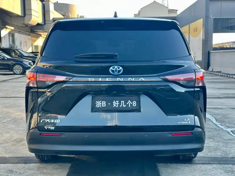Sena 2021 2.5L Hybrid Premium Edition — миниатюра 6