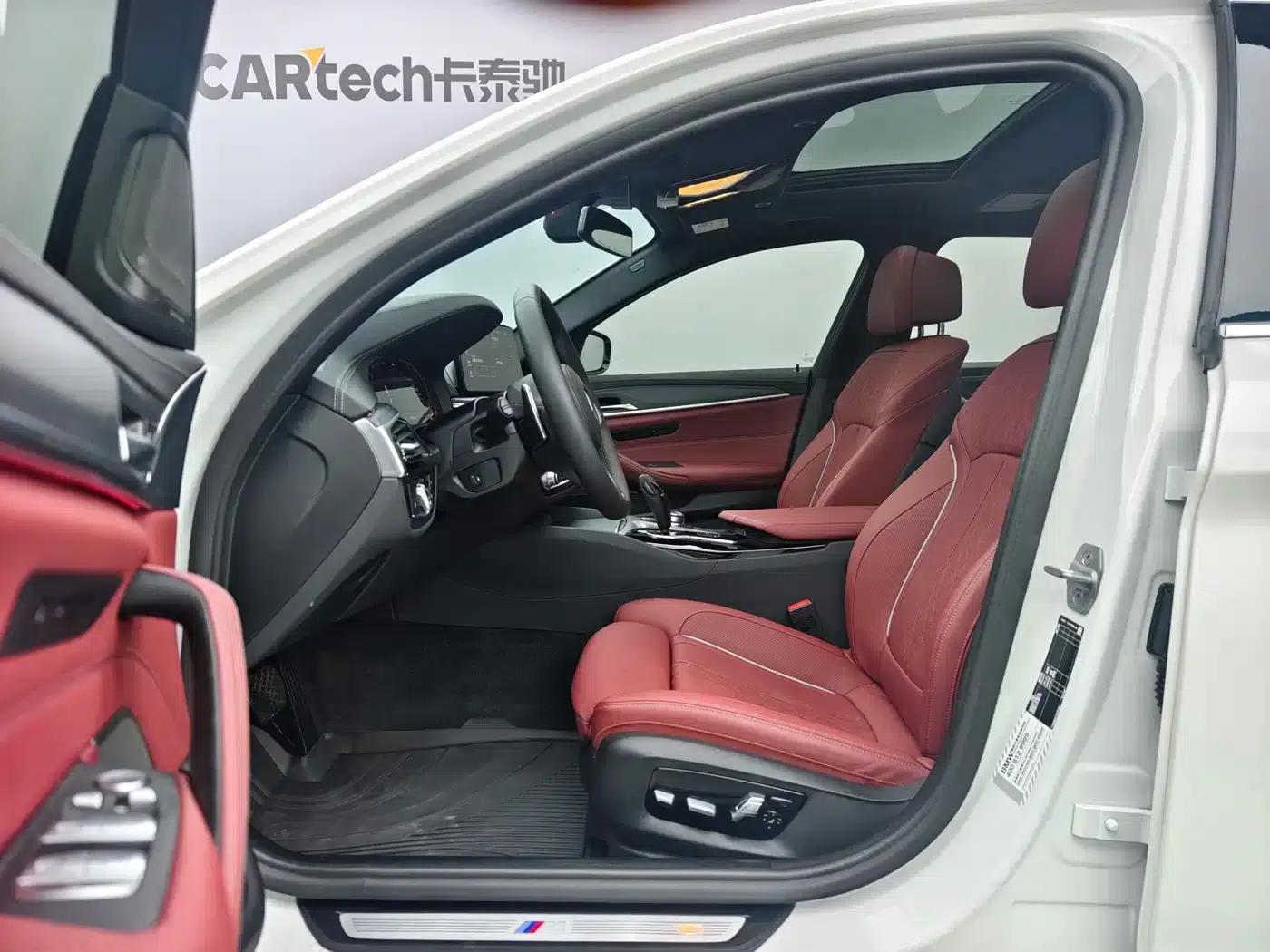 BMW 5 Series 2022 Facelift II 530Li Luxury M Sport Package — миниатюра 9