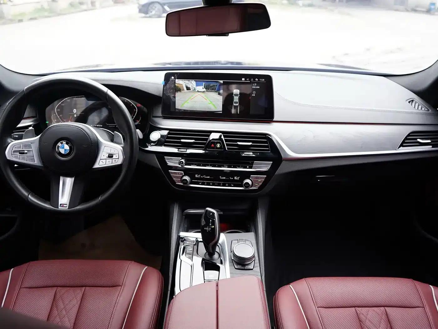 2022 BMW 5 Series 530Li Leading Edition M Sport Package — миниатюра 5