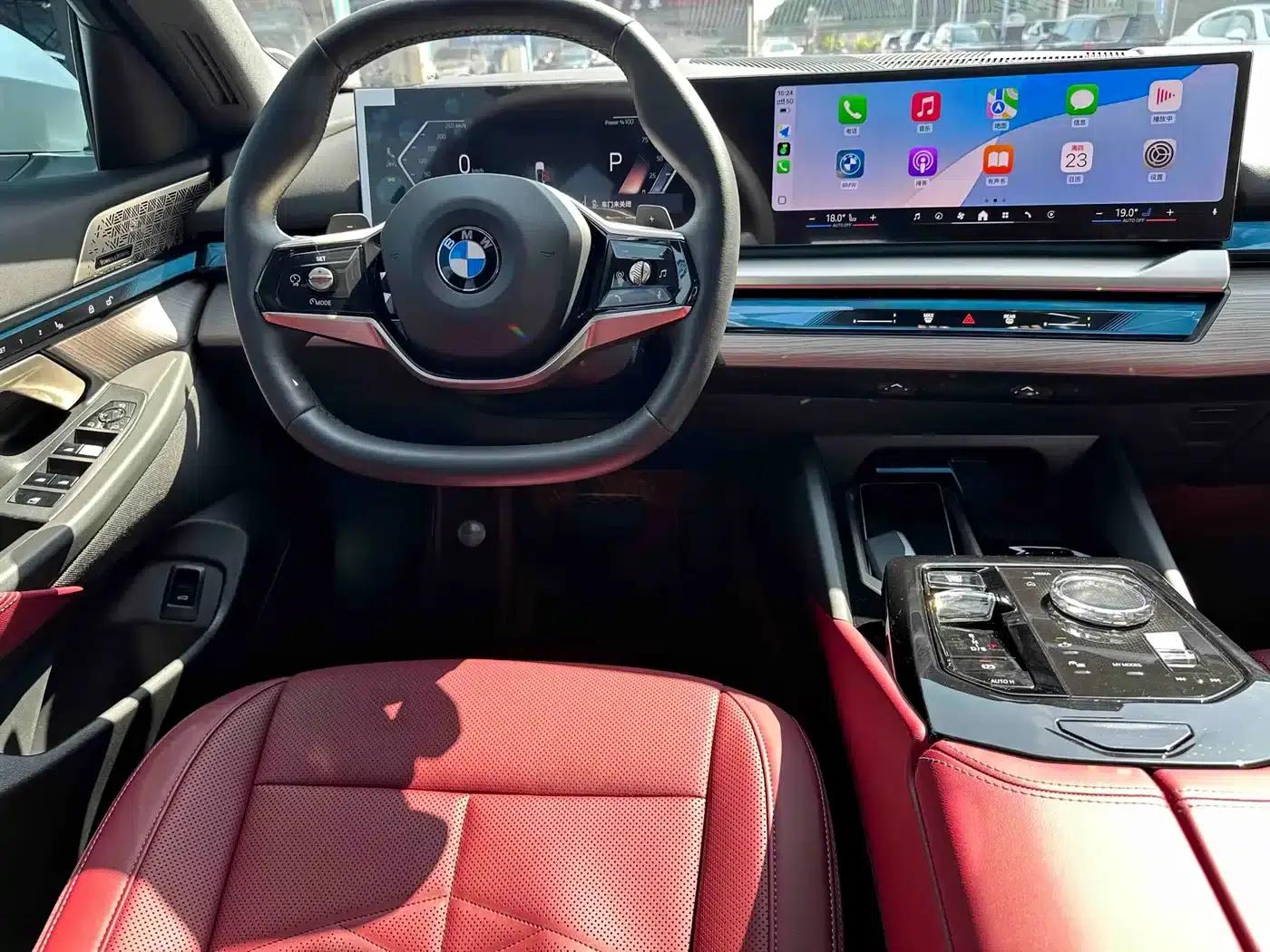 BMW 5 Series 2024 530Li Luxury Package — миниатюра 8