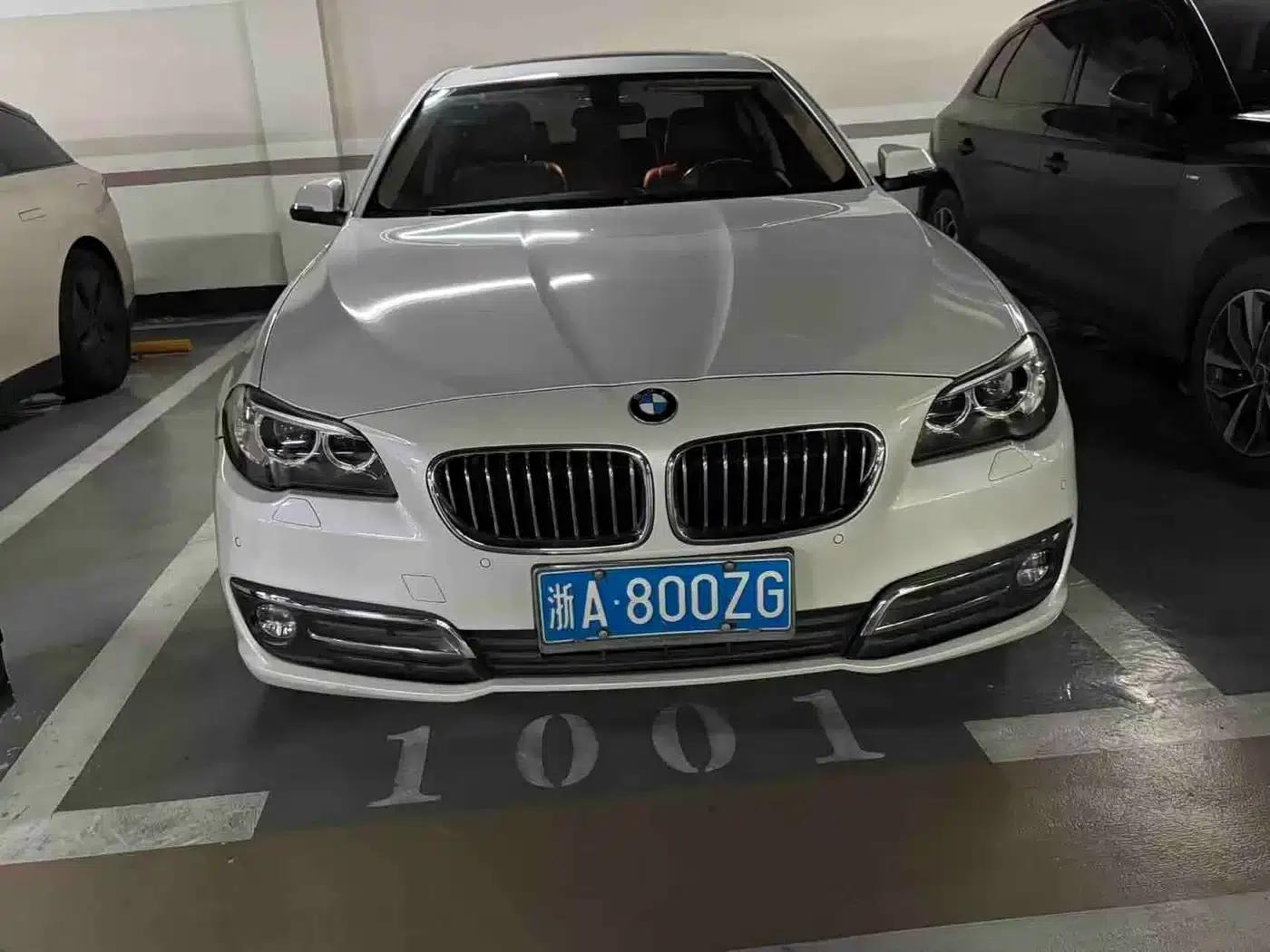 BMW 5 Series 2017 520Li Elegant Edition — миниатюра 2
