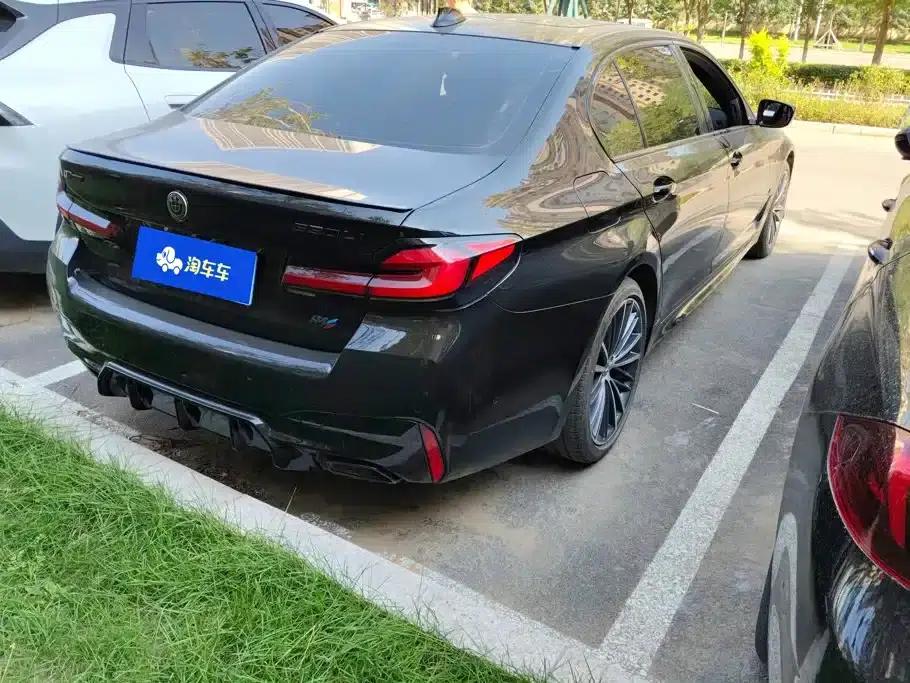 2022 BMW 5 Series Facelift 530Li xDrive M Sport Package — миниатюра 3