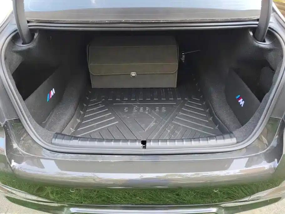 2022 BMW 5 Series Facelift 530Li xDrive M Sport Package — миниатюра 4