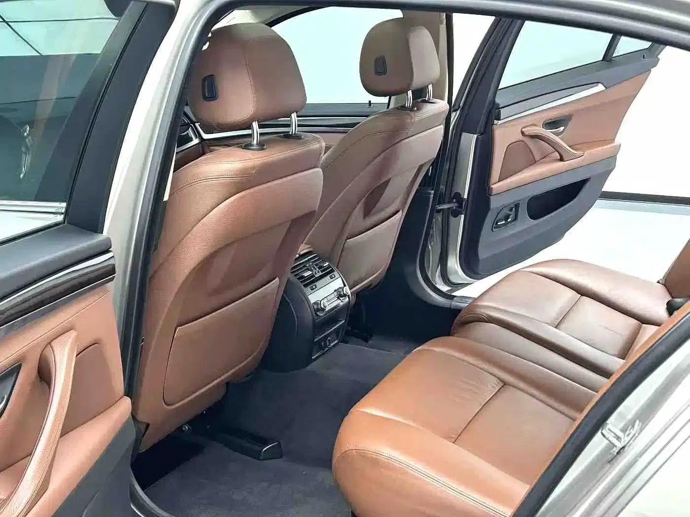 BMW 5 Series 2014 528Li xDrive Leading Edition — миниатюра 3