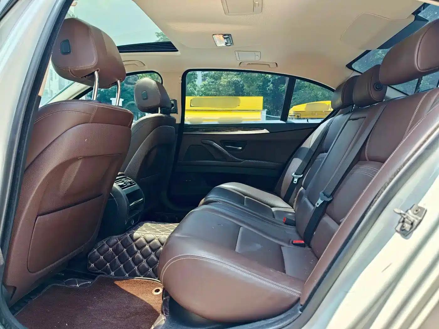 2017 BMW 5 Series 525Li Luxury Design Package — миниатюра 8