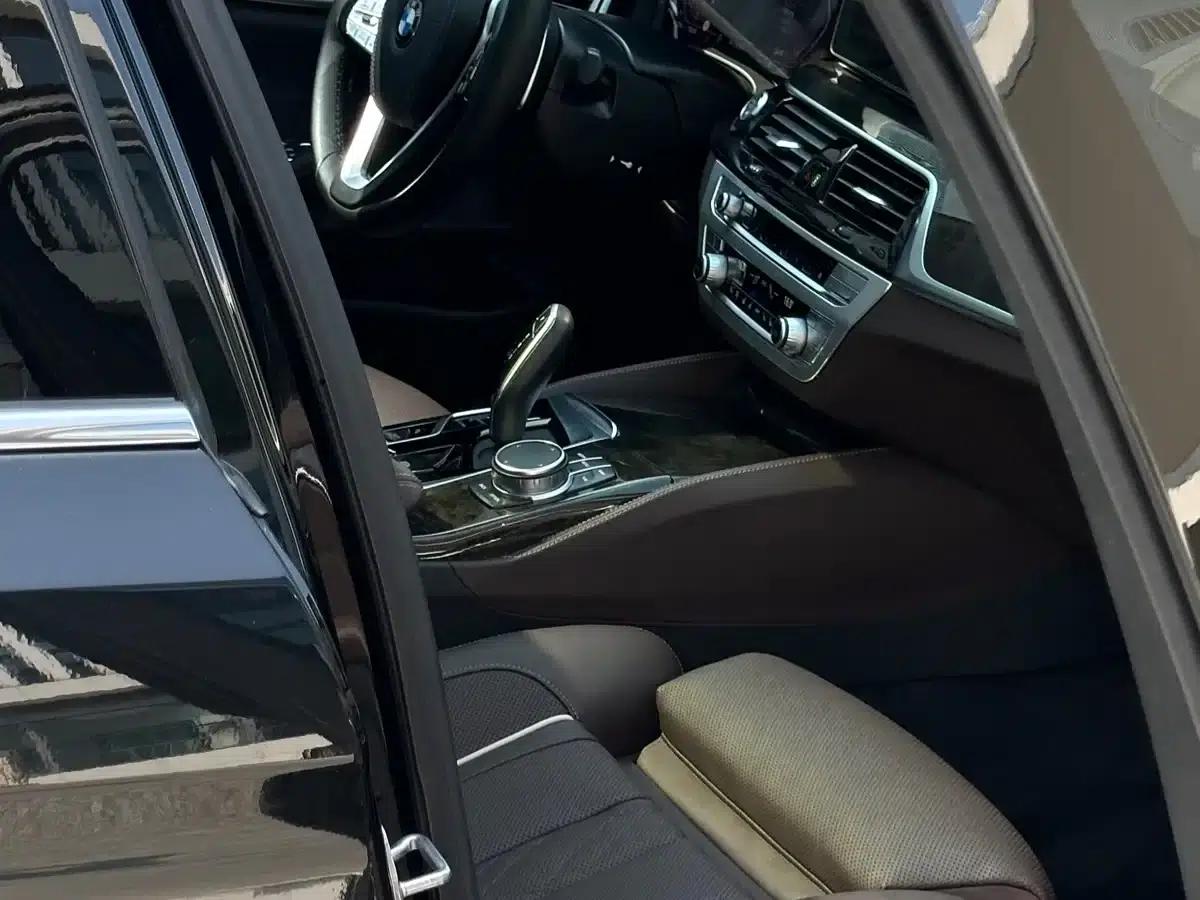 2021 BMW 5 Series Facelift 530Li Executive Luxury Package — миниатюра 29