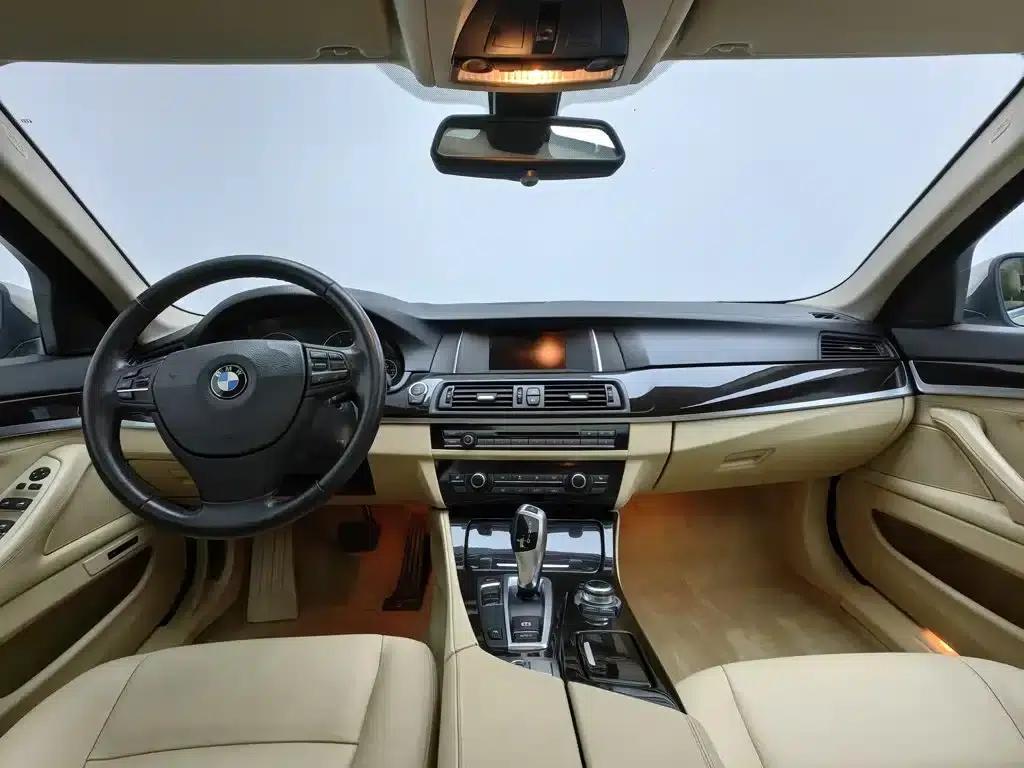 2014 BMW 5 Series 525Li Leading Edition — миниатюра 5