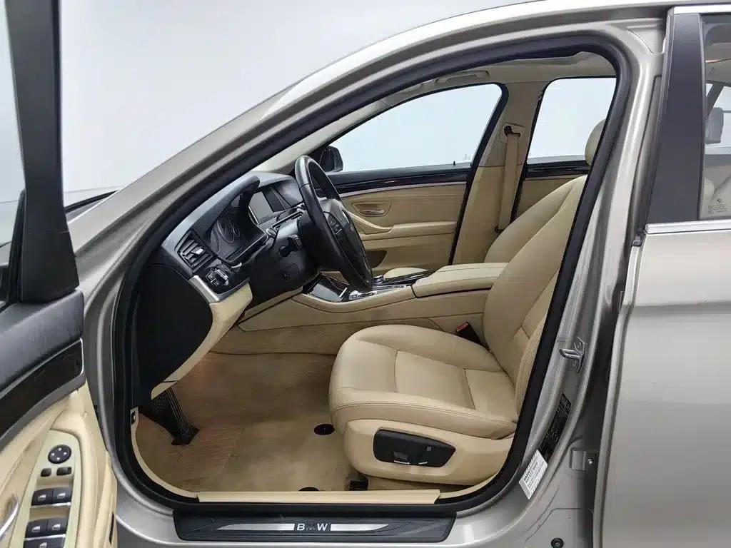 2014 BMW 5 Series 525Li Leading Edition — миниатюра 10