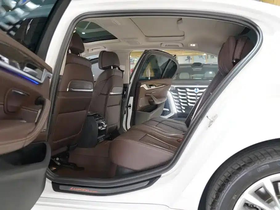 BMW 5 Series 2020 530Li Luxury Package — миниатюра 6