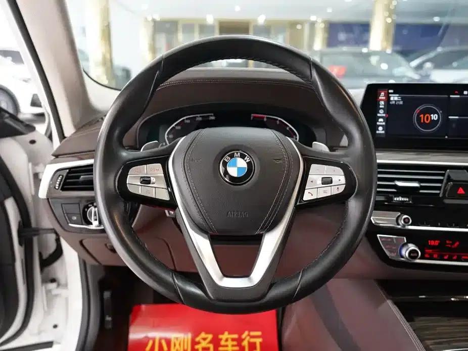 BMW 5 Series 2020 530Li Luxury Package — миниатюра 9