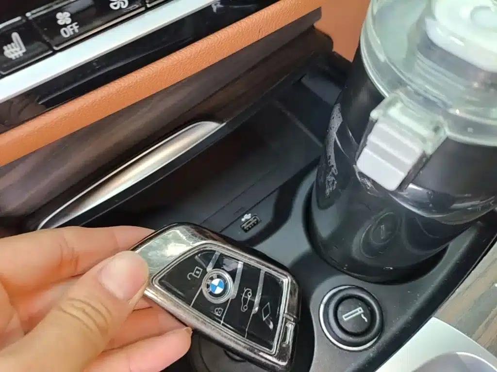 BMW 5 Series 2019 530Li Leading Luxury Package — миниатюра 9