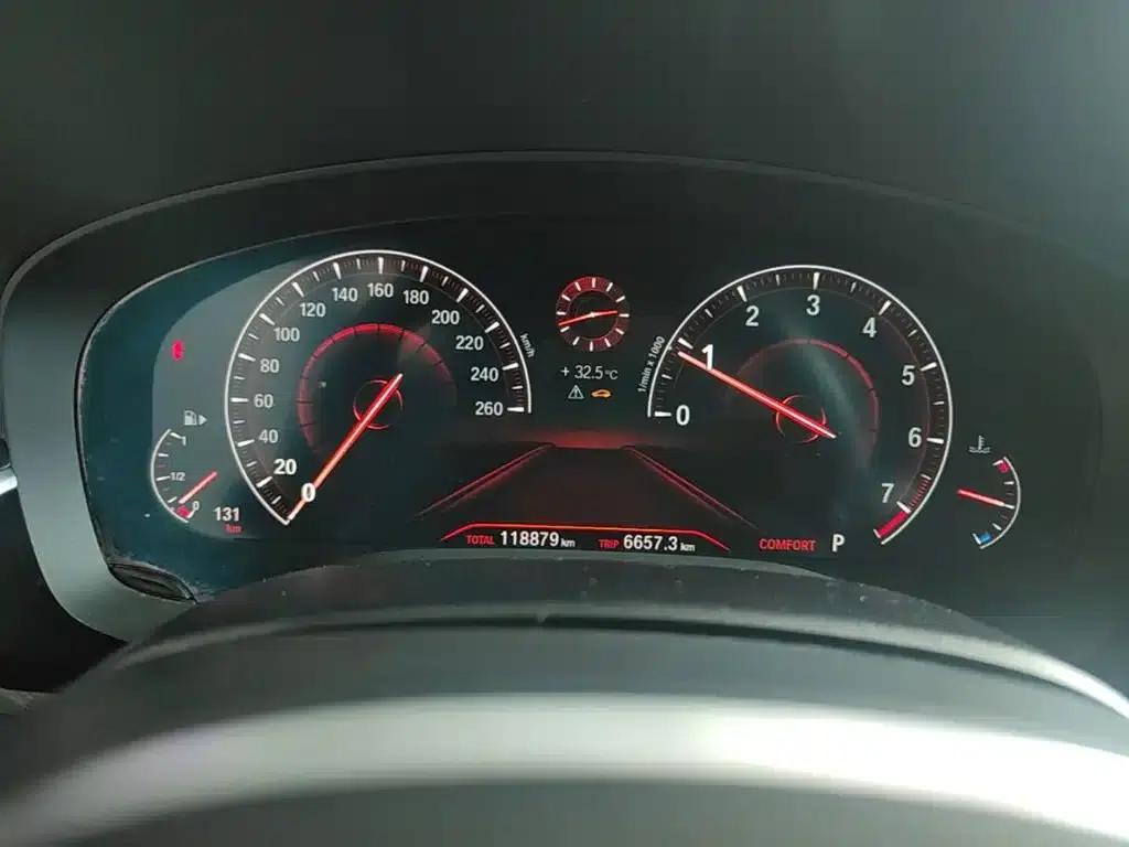 2019 BMW 5 Series Facelift 525Li M Sport Package — миниатюра 12