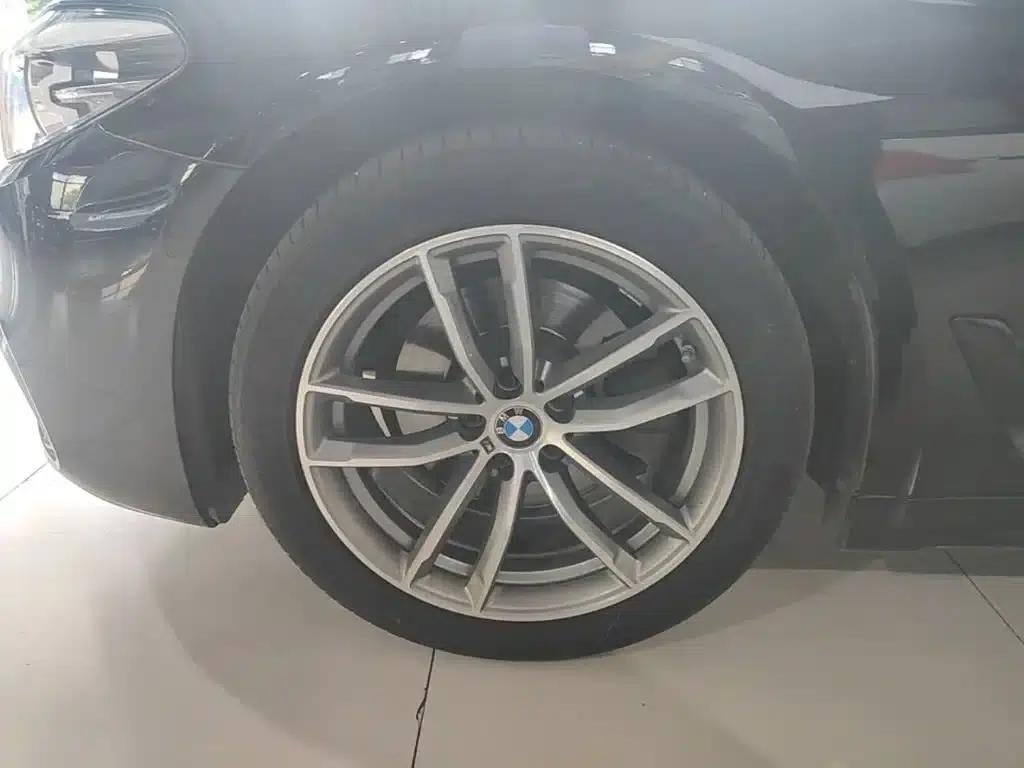 2019 BMW 5 Series Facelift 525Li M Sport Package — миниатюра 23