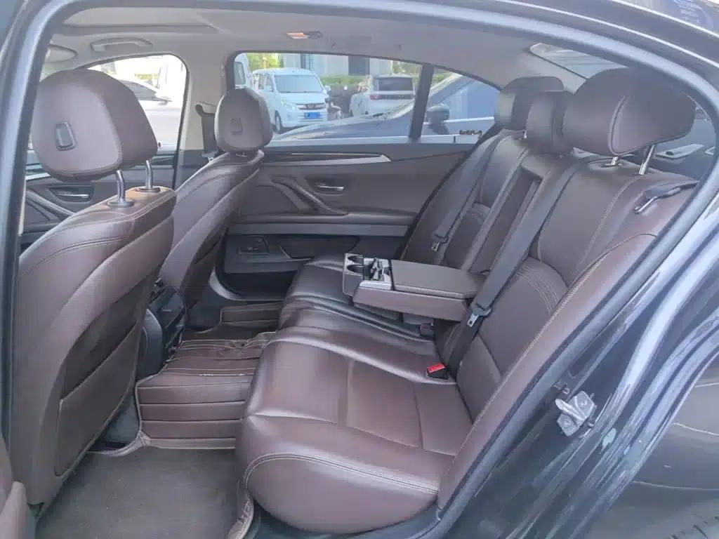 2017 BMW 5 Series 525Li Luxury Design Package — миниатюра 17