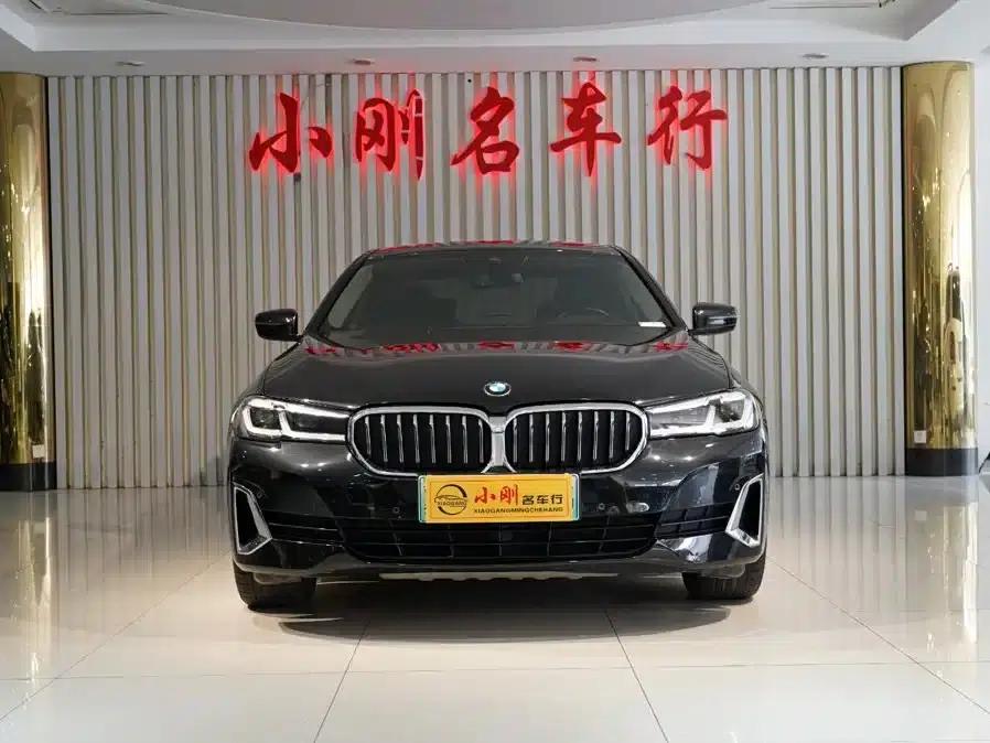 BMW 5 Series PHEV 2021 Facelift 535Le Luxury Package — миниатюра 3