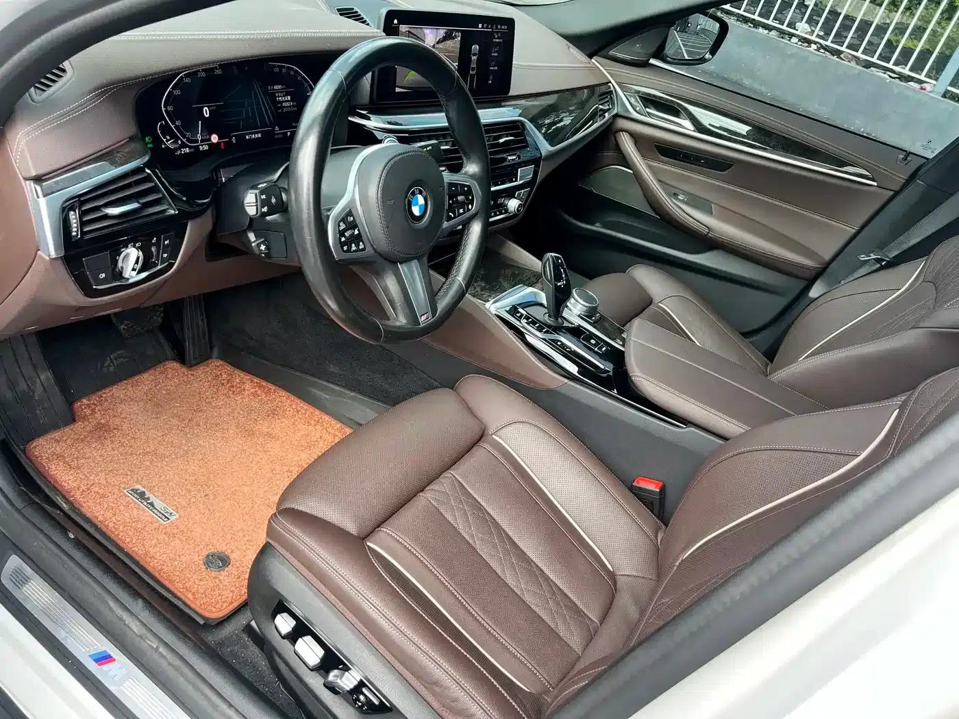 BMW 5 Series PHEV 2021 Facelift 535Le Pioneer Edition M Sport Package — миниатюра 15