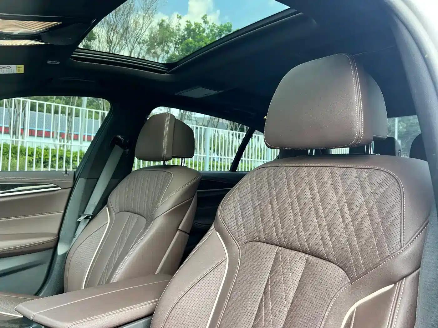 BMW 5 Series PHEV 2021 Facelift 535Le Pioneer Edition M Sport Package — миниатюра 18
