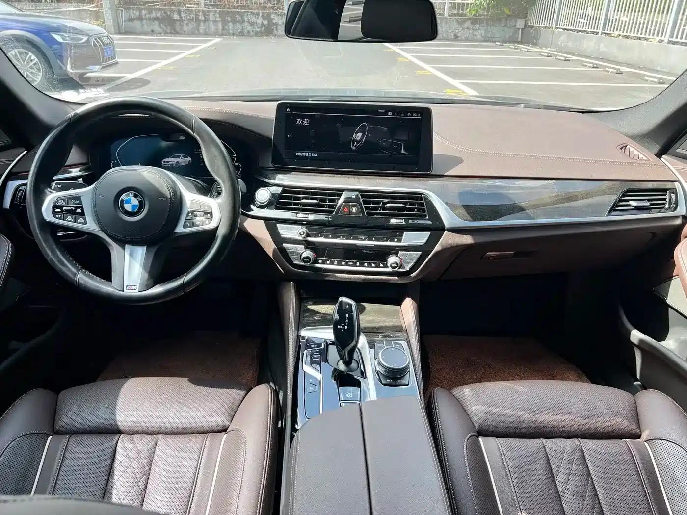 BMW 5 Series PHEV 2021 Facelift 535Le Pioneer Edition M Sport Package — миниатюра 8