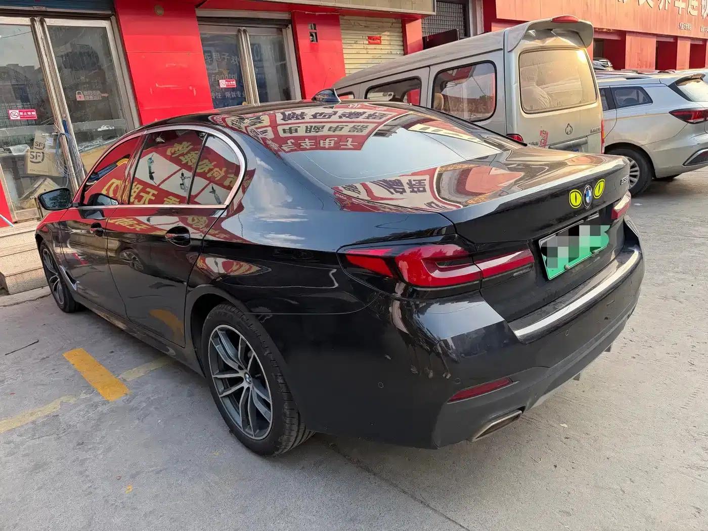BMW 5 Series PHEV 2021 535Le Pioneer Edition M Sport Package — миниатюра 7