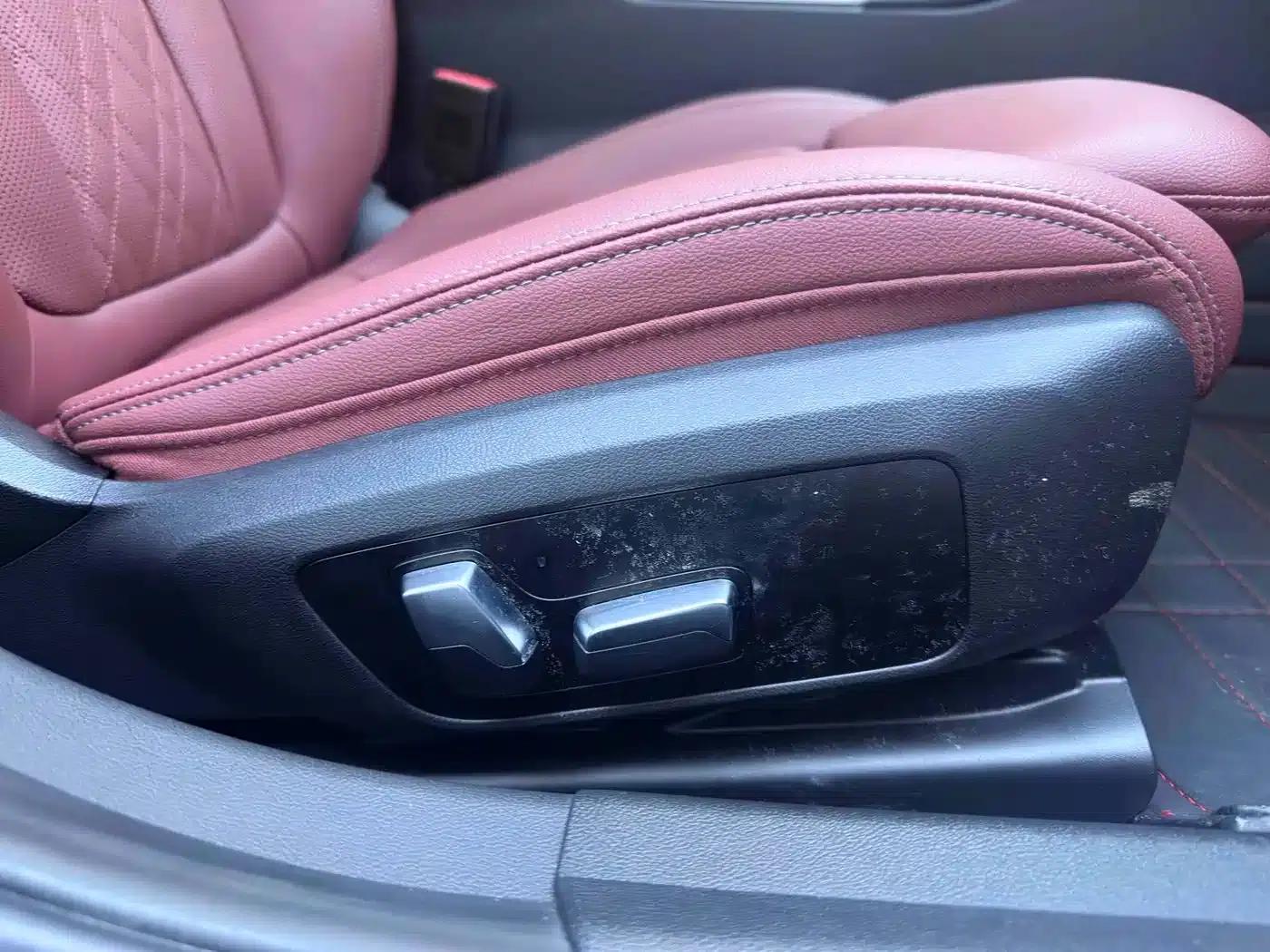 2023 BMW 3 Series 320Li M Sport Package — миниатюра 12