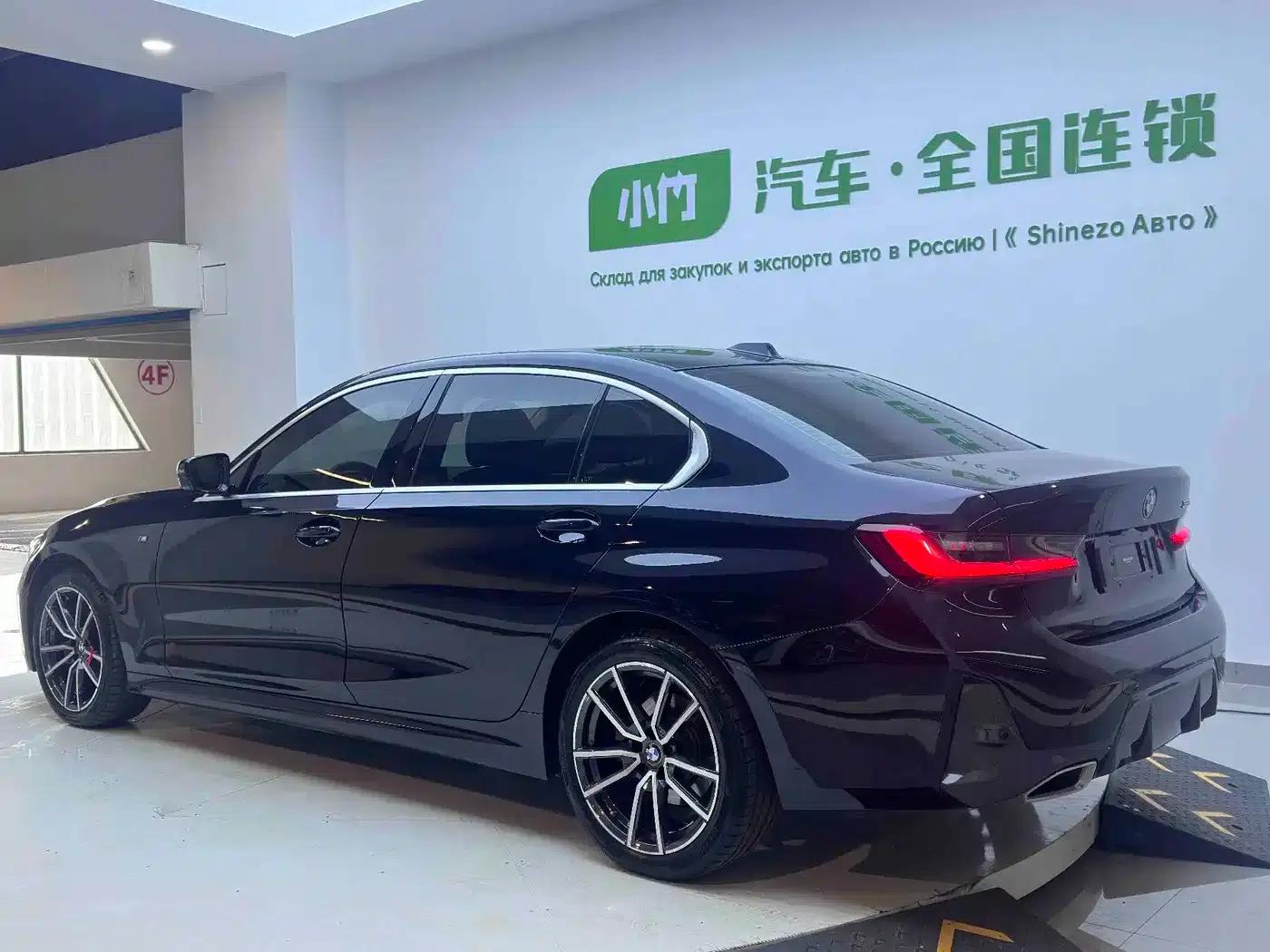 2023 BMW 3 Series 320Li M Sport Package — миниатюра 4