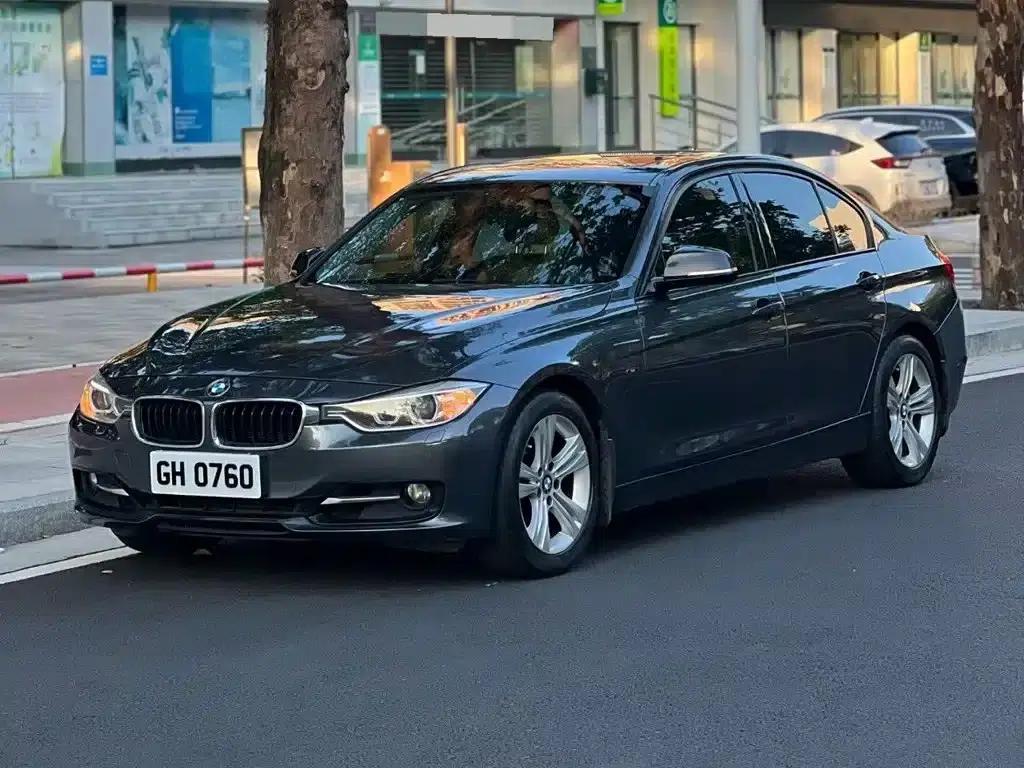 2015 BMW 3 Series 328i Sport Design Package — миниатюра 1