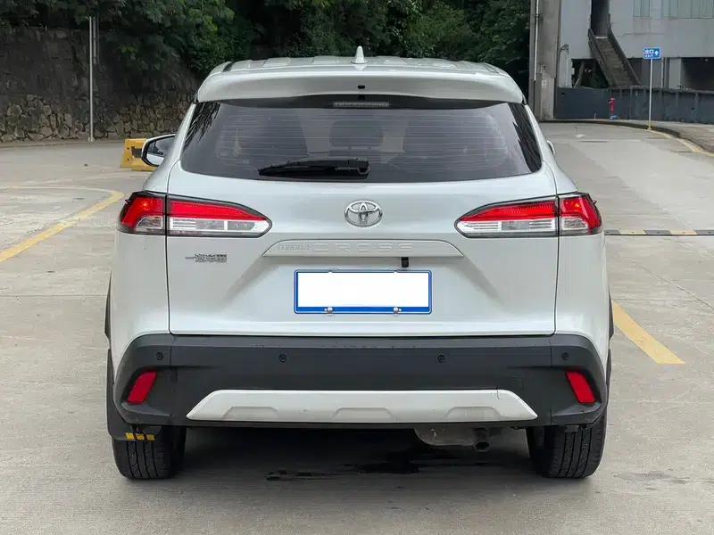 2022 Toyota Corolla Sharp 2.0L Luxury Edition — миниатюра 4