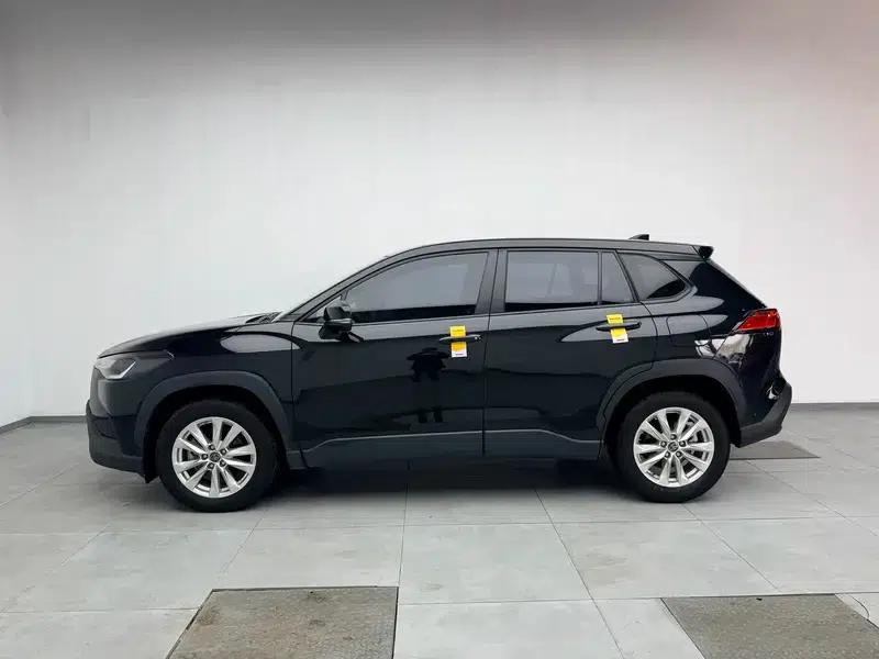 2023 Toyota Corolla Sharp 2.0L CVT Elite Edition — миниатюра 4