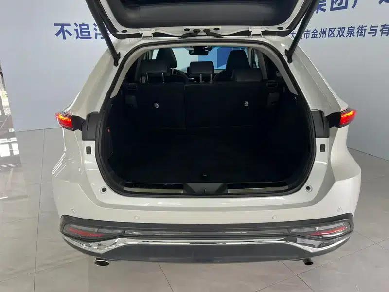 Venza 2023 Hybrid 2.5L CVT 2WD Premium Edition — миниатюра 25