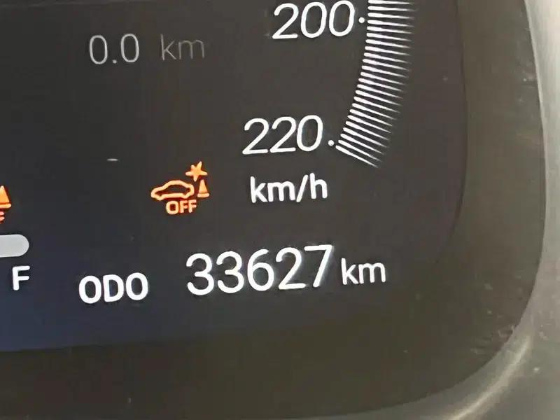 Venza 2023 Hybrid 2.5L CVT 2WD Premium Edition — миниатюра 7