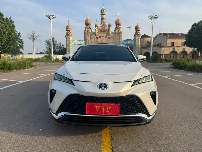 Venza 2022 2.0L CVT 4WD Supreme Edition — миниатюра 2