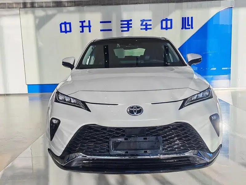 Venza 2023 2.0L CVT 2WD Premium Edition — миниатюра 22