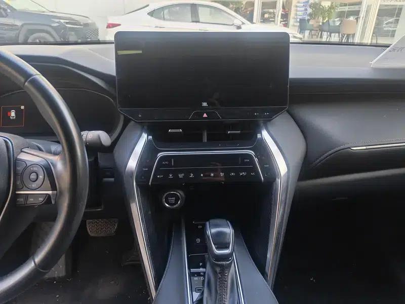 Venza 2023 2.0L CVT 2WD Premium Edition — миниатюра 24