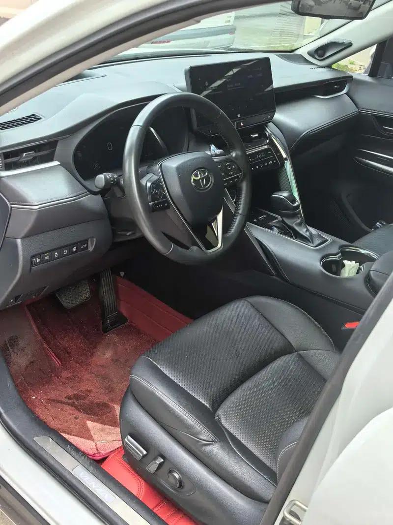 Venza 2022 Hybrid 2.5L CVT 4WD Supreme Edition — миниатюра 14