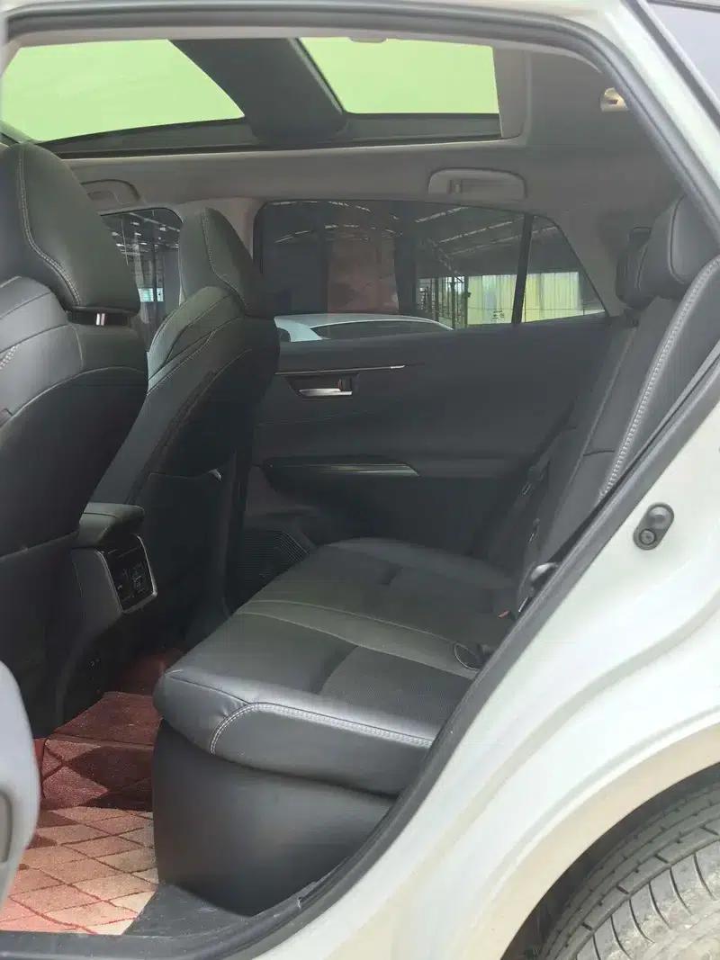 Venza 2022 Hybrid 2.5L CVT 4WD Supreme Edition — миниатюра 15