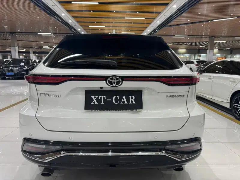 Venza 2022 2.0L CVT 2WD Premium Edition — миниатюра 5