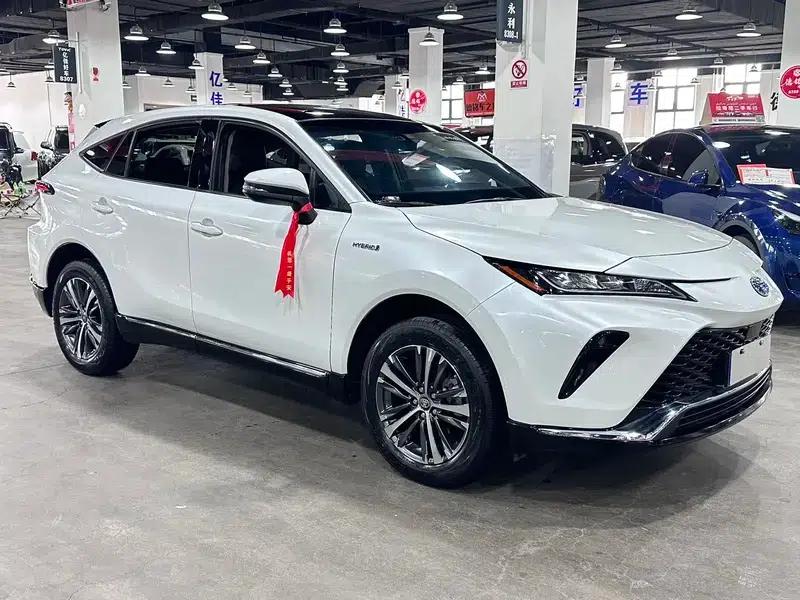 Venza 2022 Hybrid 2.5L CVT 2WD Luxury Edition — миниатюра 3